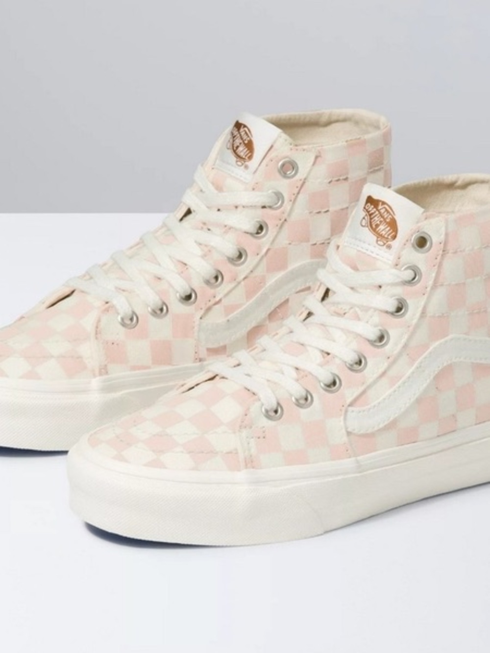 Vans Women’s High-Top Checkerboard Sneakers - Light peach & white (W12/M10.5)